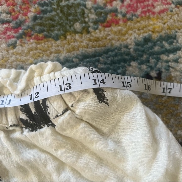 ASOS DESIGN cheesecloth flippy short in palm tree print co-ord size 6 - Picture 5 of 5